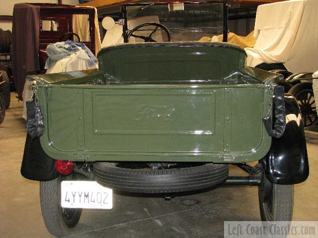 1926-ford-model-t-pickup-8301.jpg