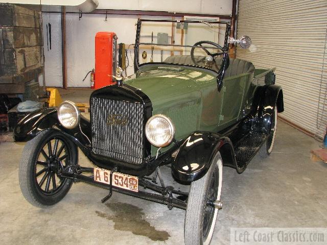1926-ford-model-t-pickup-8305.jpg