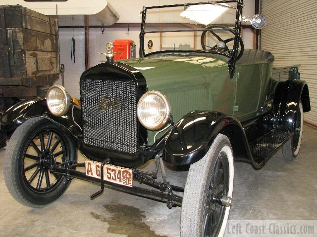 1926-ford-model-t-pickup-8306.jpg