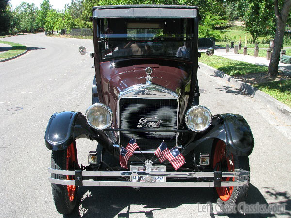 1927 Ford Model T Sedan for Sale