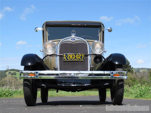 1928-ford-model-a-fordor-001.jpg