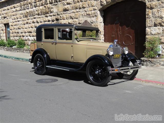 1928-ford-model-a-fordor-051.jpg