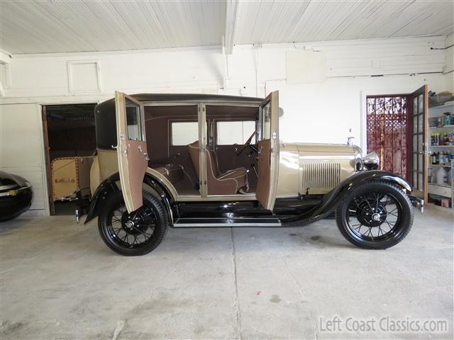 1928-ford-model-a-fordor-183.jpg