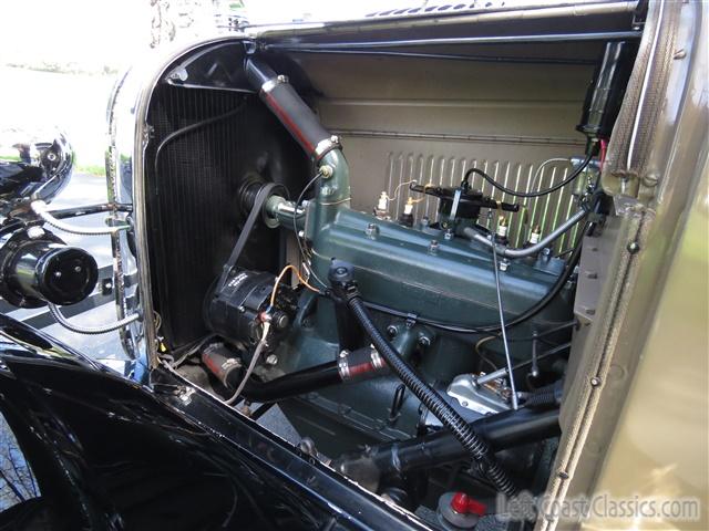 1928-ford-model-a-fordor-221.jpg