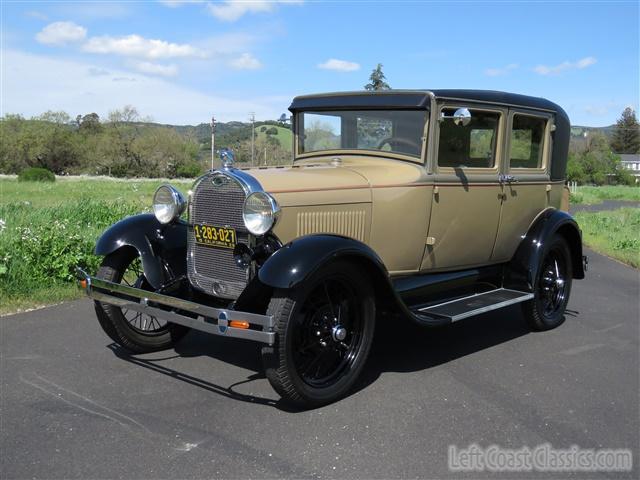 1928-ford-model-a-fordor-268.jpg