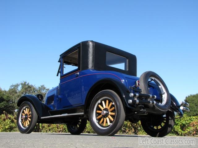 1928-whippet-overland-96-390.jpg