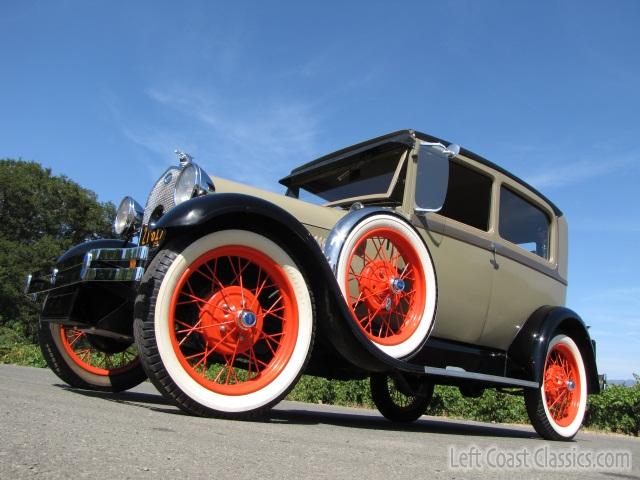 1929-ford-model-a-tudor-sedan-072.jpg