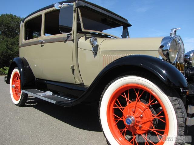 1929-ford-model-a-tudor-sedan-132.jpg