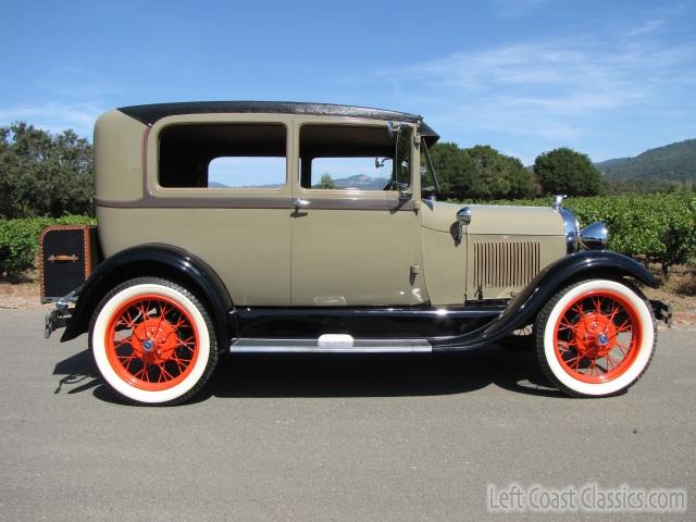 1929-ford-model-a-tudor-sedan-141.jpg