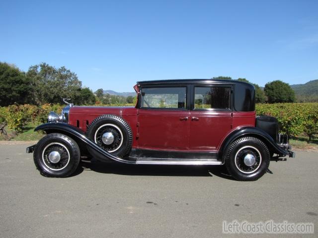 1931-cadillac-355a-sedan-510.jpg