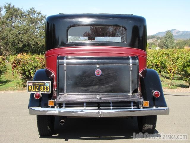 1931-cadillac-355a-sedan-540.jpg