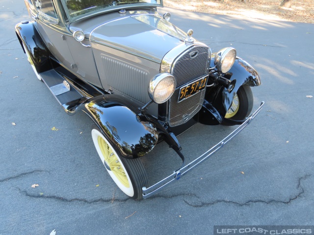 1931-ford-model-a-coupe-rumble-075.jpg
