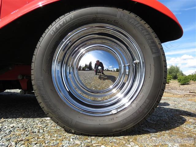 1932-ford-5-window-coupe-075.jpg