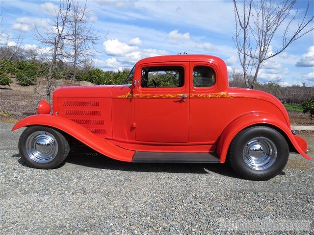 1932-ford-5-window-coupe-208.jpg