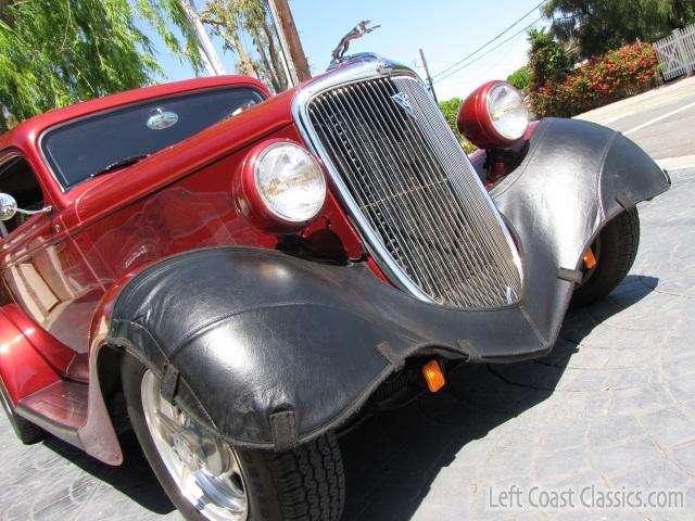 1934-ford-tudor-sedan-371.jpg