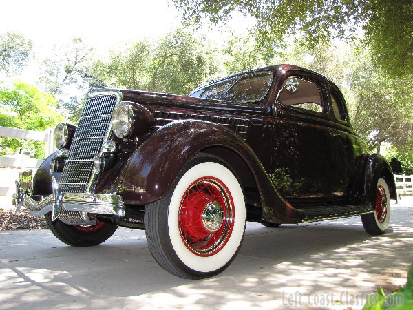 1935 Ford Deluxe 5-Window Coupe Slide Show