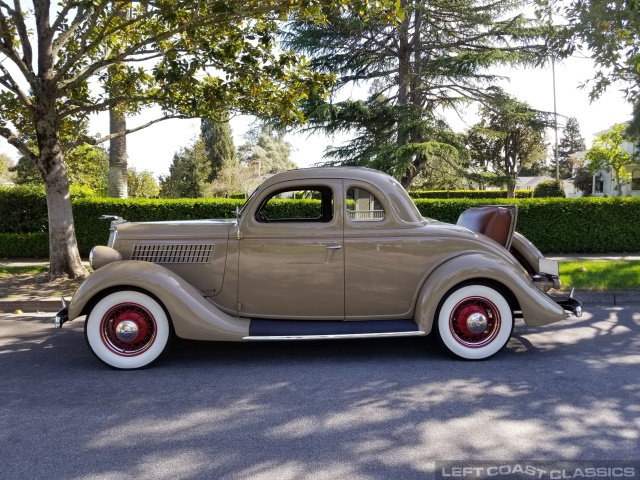 1935-ford-deluxe-5-window-coupe-132.jpg
