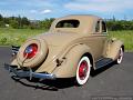 1935-ford-deluxe-5-window-coupe-018