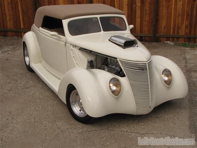 1937-ford-cabriolet-001.jpg