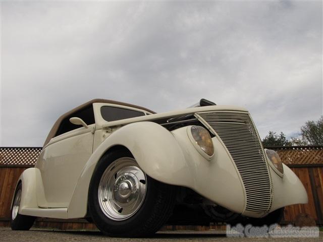 1937-ford-cabriolet-003.jpg
