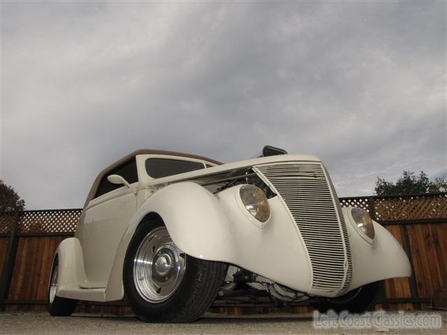1937-ford-cabriolet-129.jpg