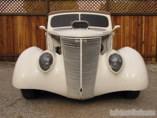 1937-ford-cabriolet-130.jpg
