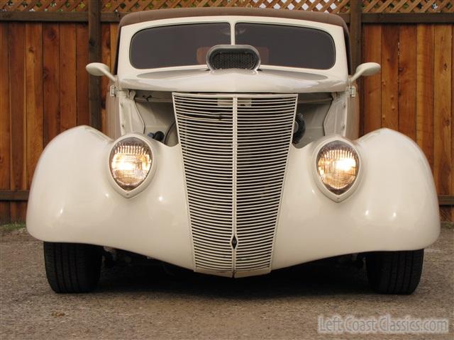 1937-ford-cabriolet-132.jpg