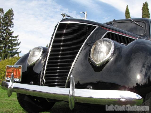 1937-ford-coupe-542.jpg