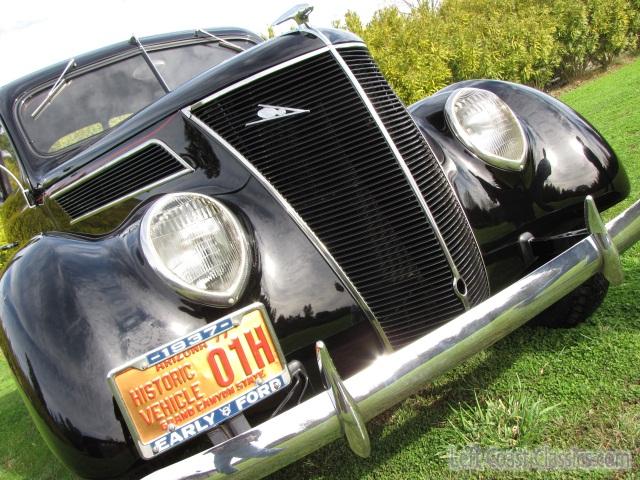 1937-ford-coupe-543.jpg