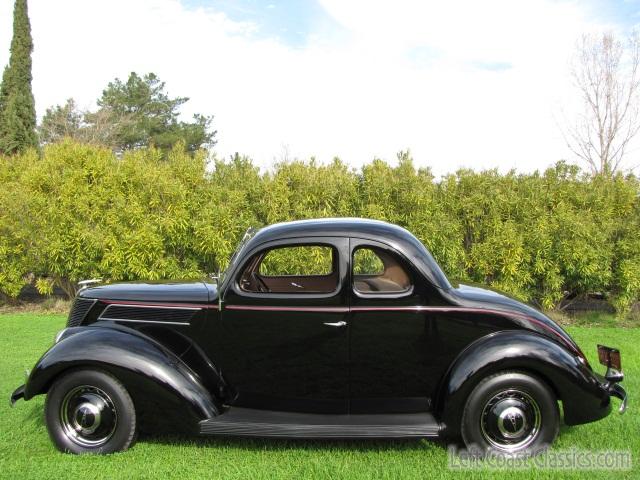 1937-ford-coupe-581.jpg