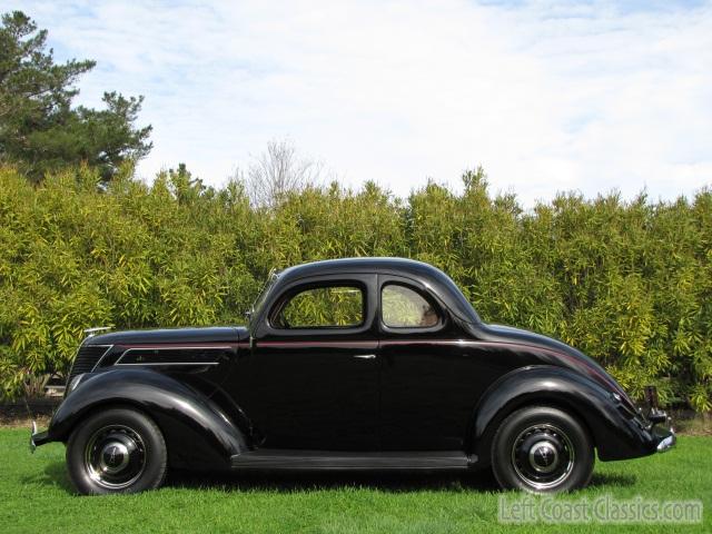 1937-ford-coupe-600.jpg