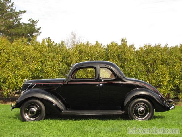 1937-ford-coupe-601.jpg
