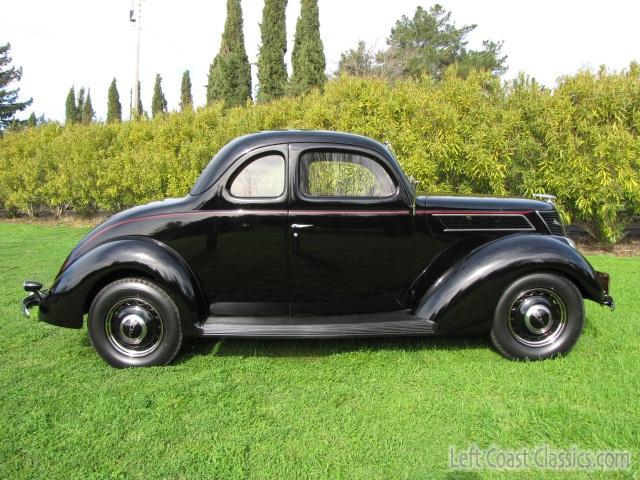 1937-ford-coupe-668.jpg