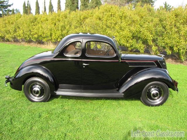 1937-ford-coupe-670.jpg