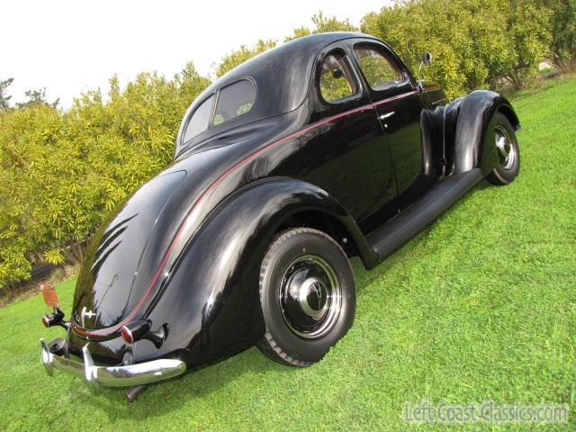 1937-ford-coupe-672.jpg
