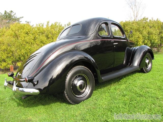 1937-ford-coupe-675.jpg