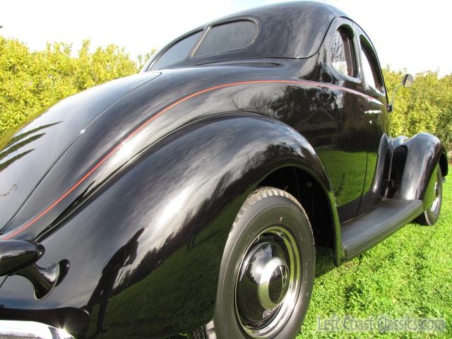 1937-ford-coupe-688.jpg