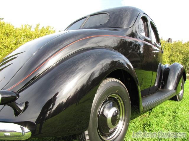1937-ford-coupe-690.jpg