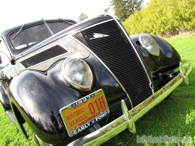 1937-ford-coupe-696.jpg