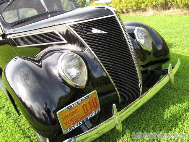 1937-ford-coupe-697.jpg