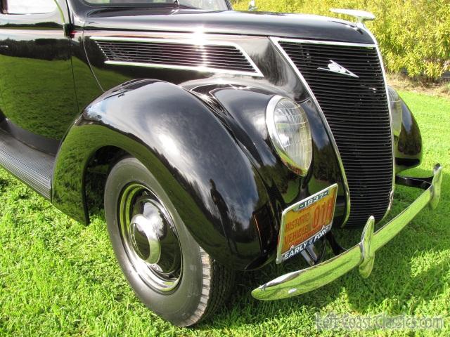 1937-ford-coupe-718.jpg