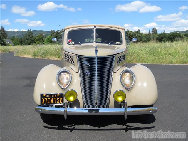 1937-ford-deluxe-convertible-008.jpg