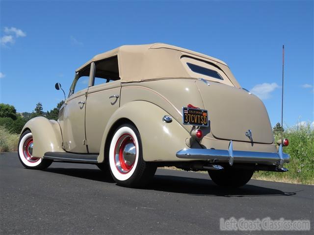 1937-ford-deluxe-convertible-030.jpg