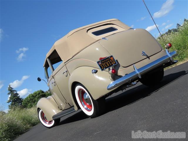 1937-ford-deluxe-convertible-034.jpg