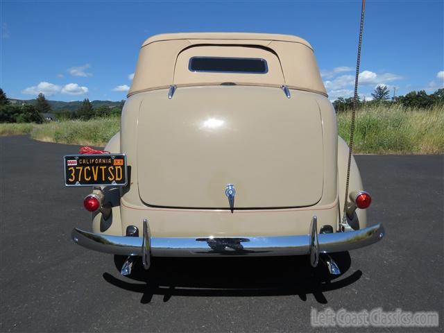 1937-ford-deluxe-convertible-035.jpg