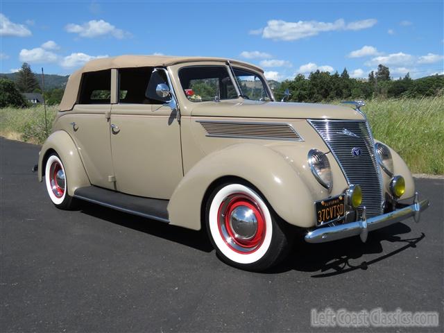 1937-ford-deluxe-convertible-063.jpg