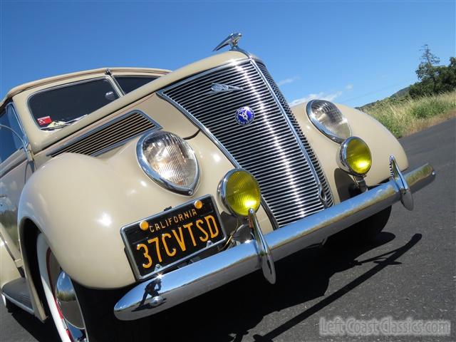1937-ford-deluxe-convertible-077.jpg