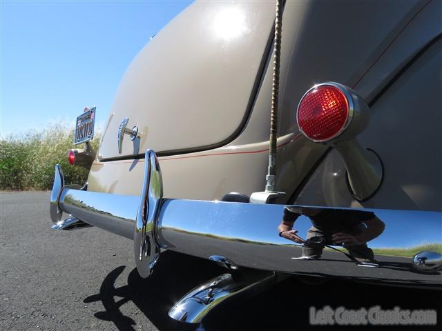 1937-ford-deluxe-convertible-097.jpg