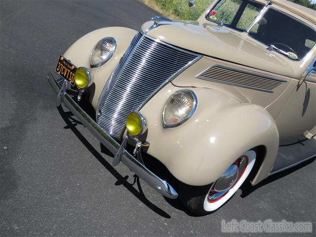 1937-ford-deluxe-convertible-134.jpg