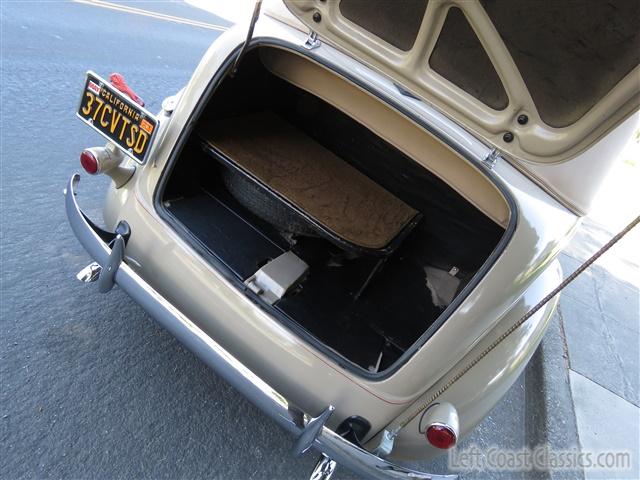 1937-ford-deluxe-convertible-198.jpg